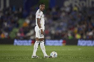 記者：阿拉巴肌肉超負荷，明日能否正常參加訓練仍不確定