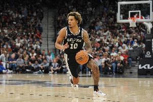 手感冰涼！索漢首節6投僅1中拿到2分2板 正負值-4