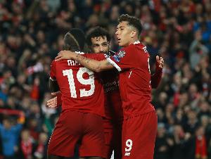 曾因薩拉赫不傳球暴怒！馬內：他解釋并非故意，是壓根沒(méi)看到我