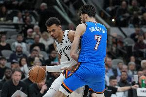 美媒最新DPOY概率：文班亞馬35%居首 切特34%第二 阿門(mén)8%第五