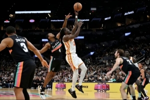 沒(méi)有文班，馬刺也三連勝？