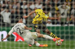 記者：國米幾乎不可能在冬窗引進(jìn)阿德耶米，費用高且已有4名前鋒