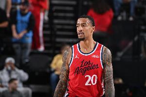 沒(méi)兌現期待？科林斯首發(fā)六場(chǎng)：9.5+4.5+0.7+0.7 命中率40.7/13.3%