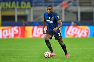 意媒：鄧弗里斯腳踝傷情恢復未達預期，確定無(wú)法出戰米蘭德比