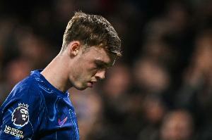 已缺陣11場(chǎng)！TA：帕爾默本計劃戰巴薩復出，腳趾傷后又將缺戰槍手