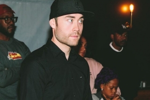 誰(shuí)讓你是后媽生的！杰西·巴斯：感覺(jué)自己在湖人隊內被當作敵人