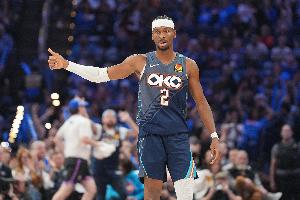 雷霆15勝1負&場(chǎng)均凈勝15.4分 均為73勝勇士后的NBA最佳開(kāi)季表現