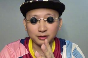 內馬爾在巴甲都沒(méi)辦法再靠引以為傲的爆發(fā)力和節奏殺穿防線(xiàn)了??