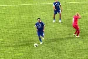 小羅在慈善賽上又是降維打擊！精靈老了還是精靈！