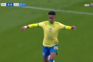 天才少年！18歲埃斯特旺禁區內勁射破門(mén)！巴西1-0領(lǐng)先塞內加爾！