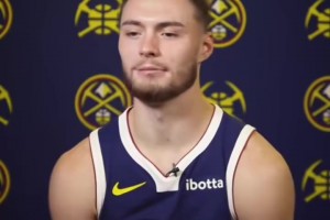 韋德此前：假如沒(méi)有傷病我可能在goat討論中，我第三年就拿冠軍！