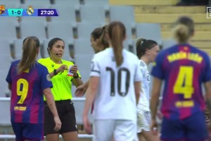 皇馬博主怒批巴薩女足球員：展現了她在學(xué)校里學(xué)到的價(jià)值觀(guān)??