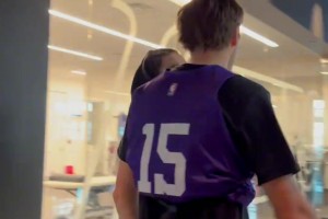 湖人球員們一場(chǎng)比賽最多都得過(guò)多少分？東契奇和小里都拿過(guò)73！