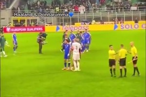 就讓這大雨落下~尼日利亞主帥曾慘遭絕殺，賽后以水洗面！