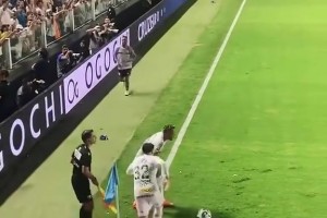 內馬爾再現彩虹過(guò)人，但已經(jīng)不復當年??