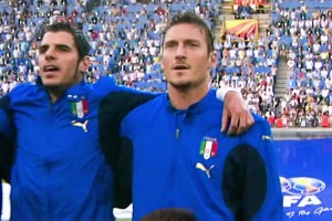 能進(jìn)26年世界杯嗎？世界杯官方回顧曾經(jīng)的意大利豪華陣容